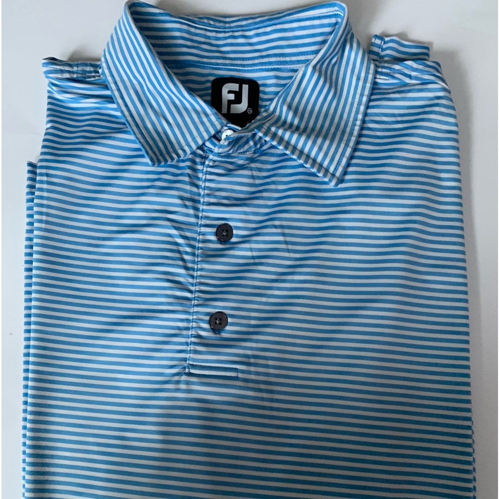 FJ, short-sleeved shirt